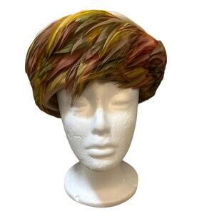 Vintage Evelyn Varon exclusive made in USA feather trim hat